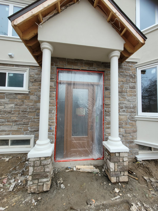 Custom home entrance