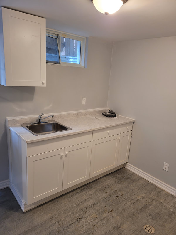 Compact kitchenette design